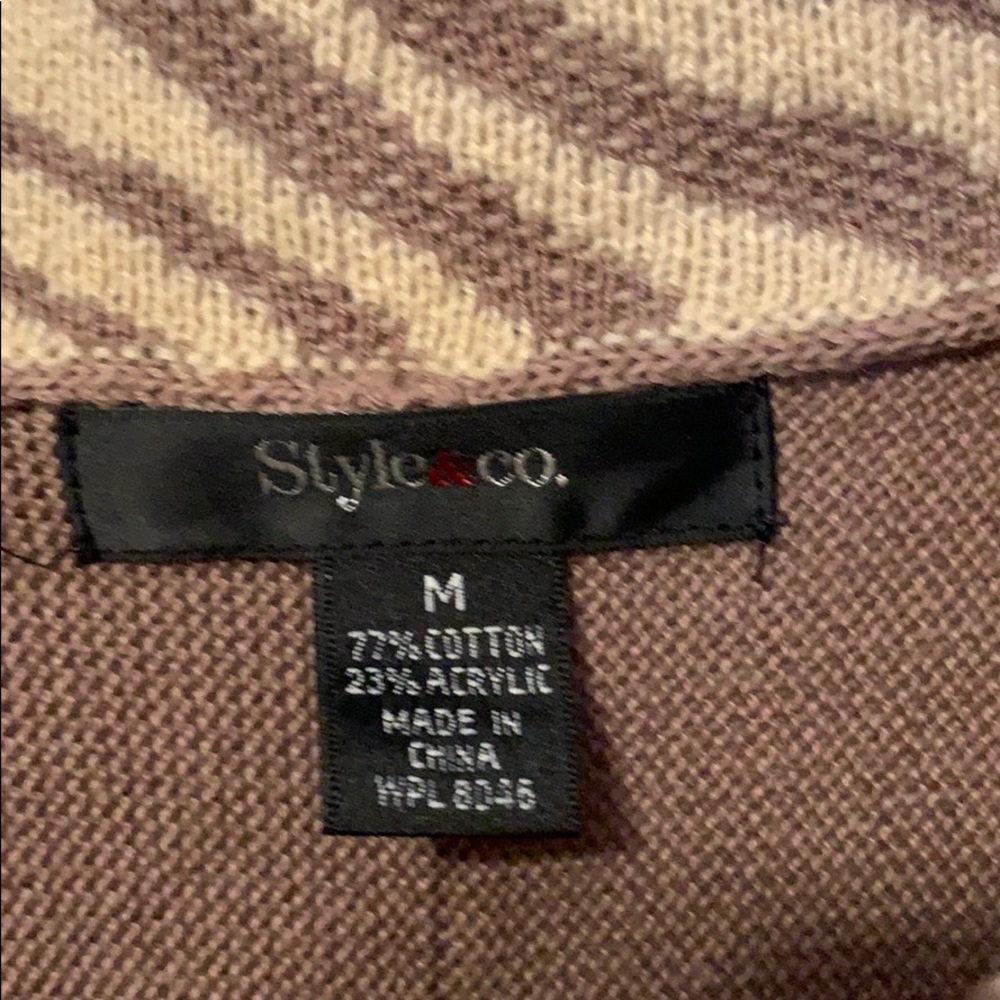 Sweater - Picture 2 of 2